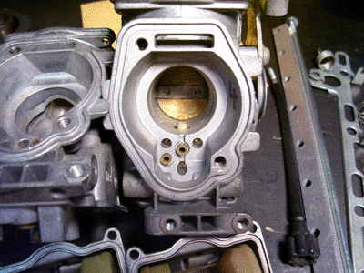 Kawasaki ZXR 250 Carburetor bodies disassembled