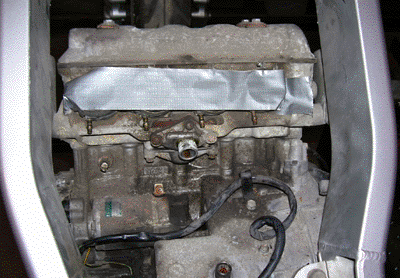 ZXR 250 Kawasaki engine seen from behind