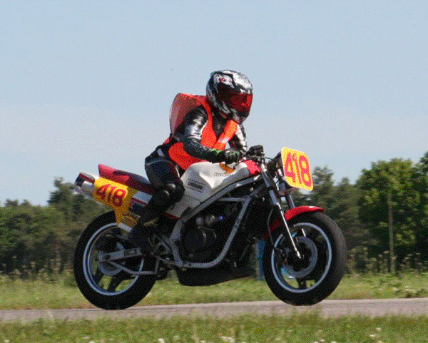 Andrea on the NS250F at the Motoress trackday at the Mosport RDT July 2008